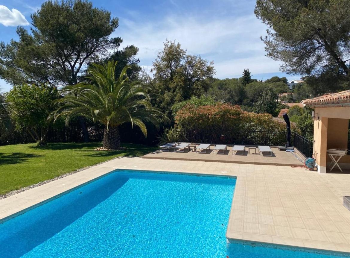 Belle Villa Dans Clos Prive - Saint Raphael Boulouris Exterior foto