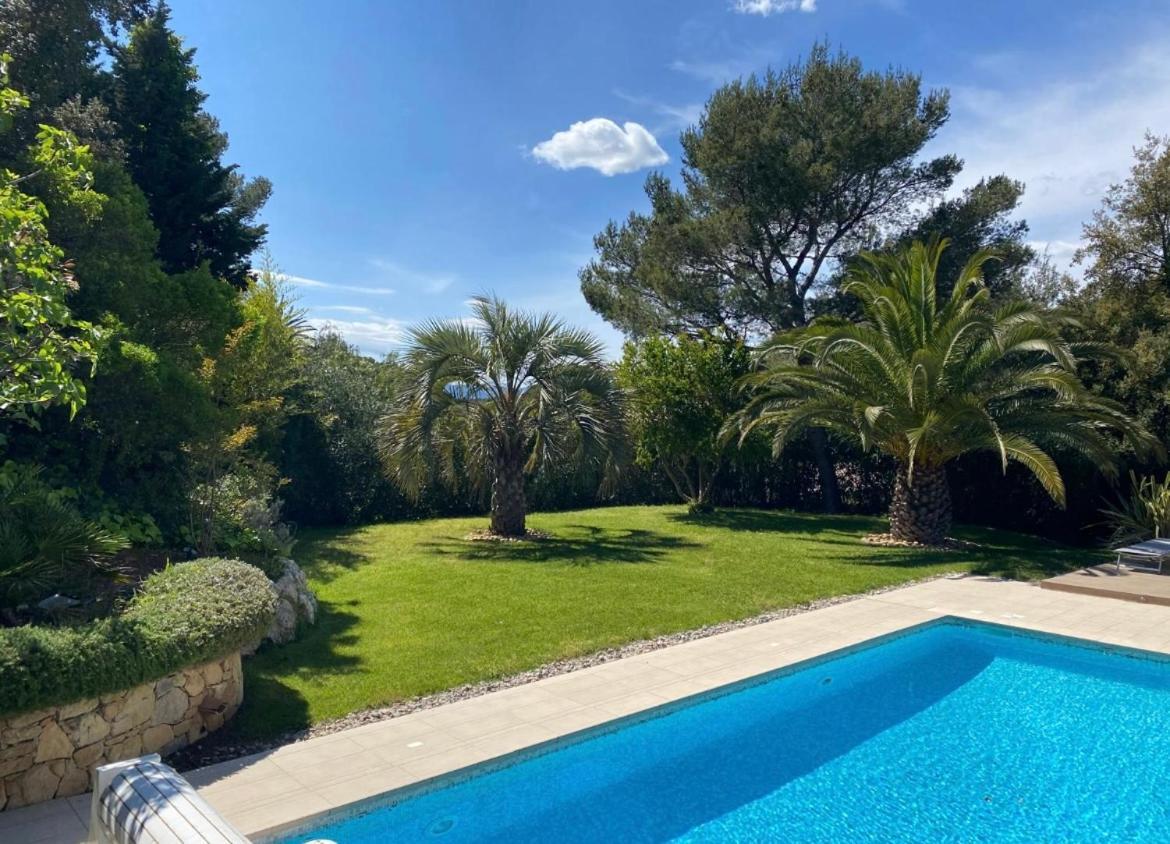 Belle Villa Dans Clos Prive - Saint Raphael Boulouris Exterior foto