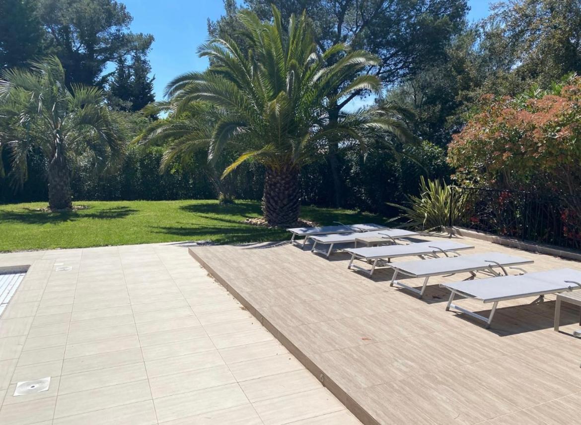 Belle Villa Dans Clos Prive - Saint Raphael Boulouris Exterior foto