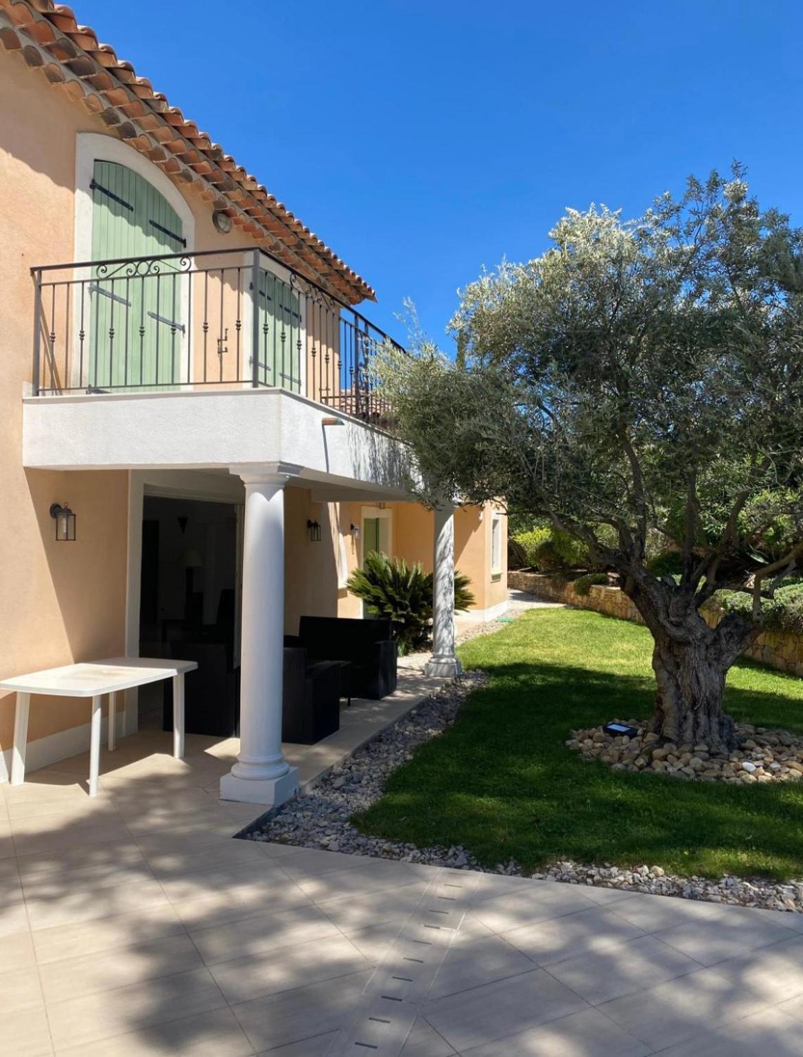 Belle Villa Dans Clos Prive - Saint Raphael Boulouris Exterior foto