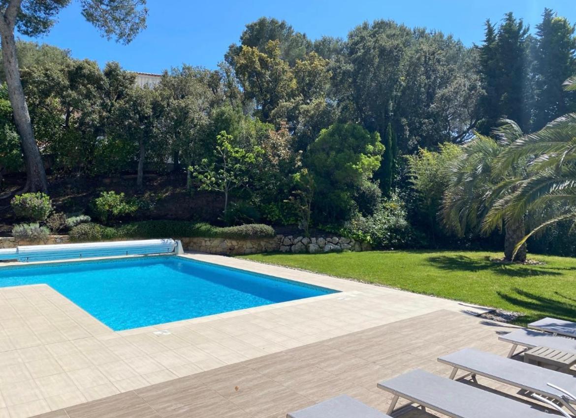 Belle Villa Dans Clos Prive - Saint Raphael Boulouris Exterior foto