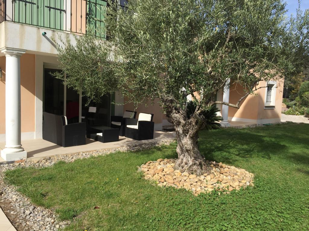 Belle Villa Dans Clos Prive - Saint Raphael Boulouris Exterior foto