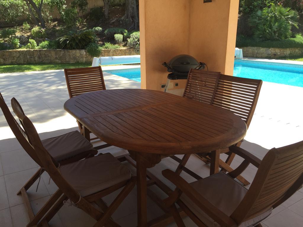 Belle Villa Dans Clos Prive - Saint Raphael Boulouris Exterior foto