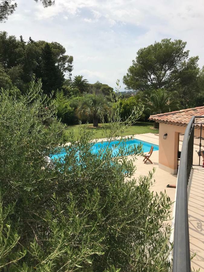 Belle Villa Dans Clos Prive - Saint Raphael Boulouris Exterior foto
